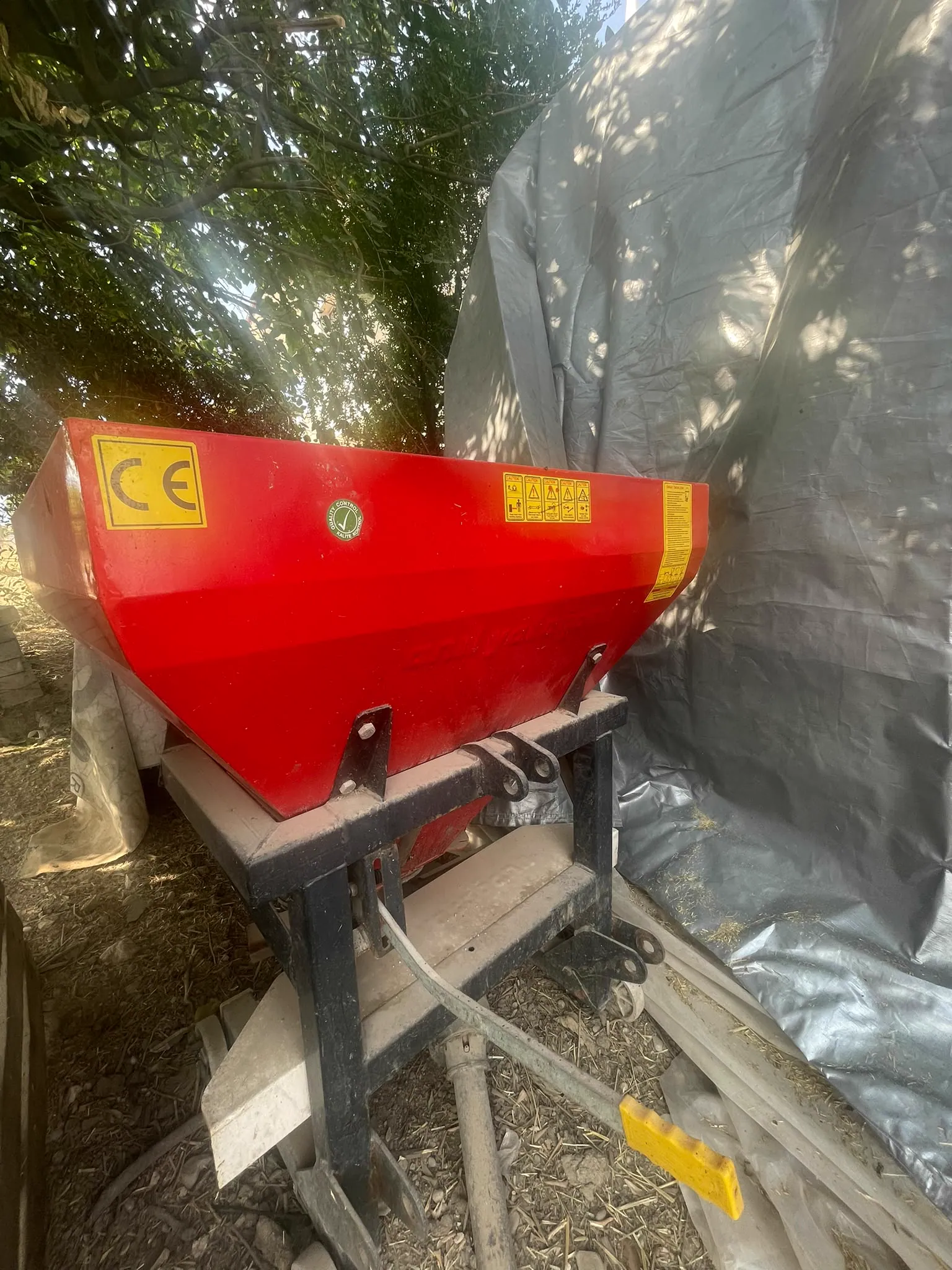 Tarla ve çiftlik ekipmanları